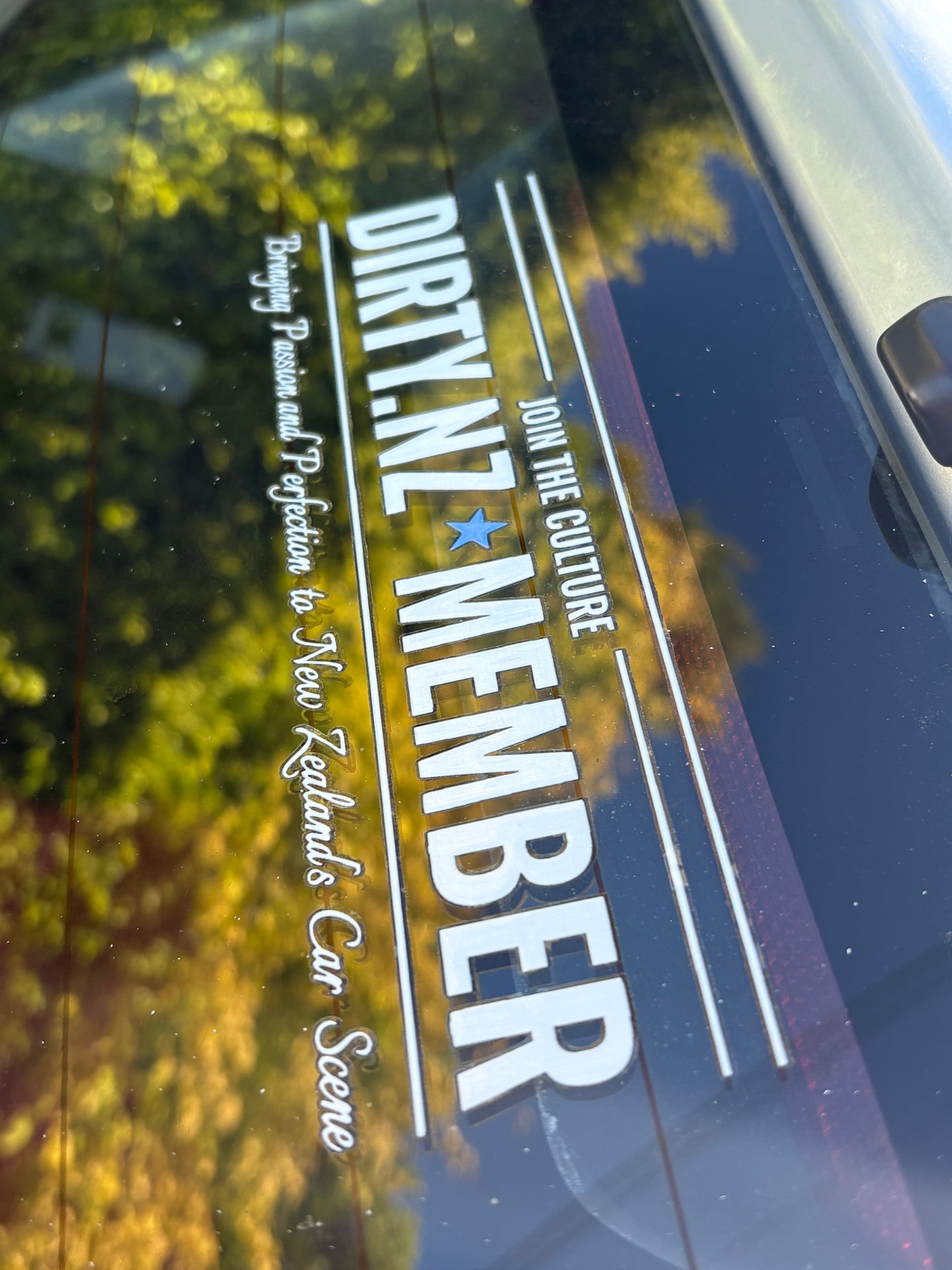 Dirty.nz Member Decal