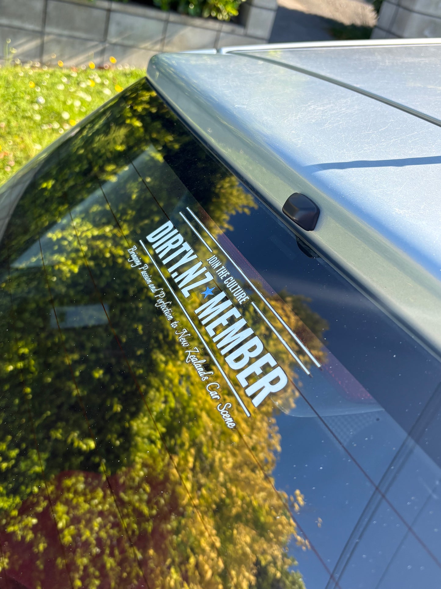 Dirty.nz Member Decal